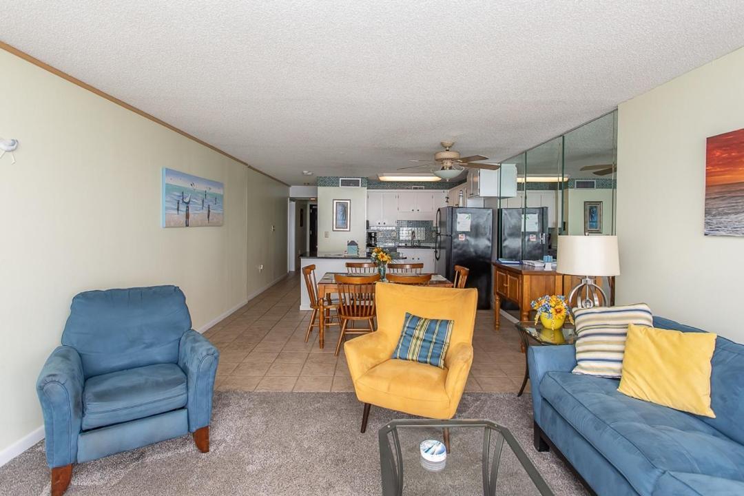 Royal Garden 515 Apartment
