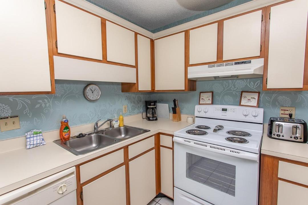 Royal Garden 803 Apartment