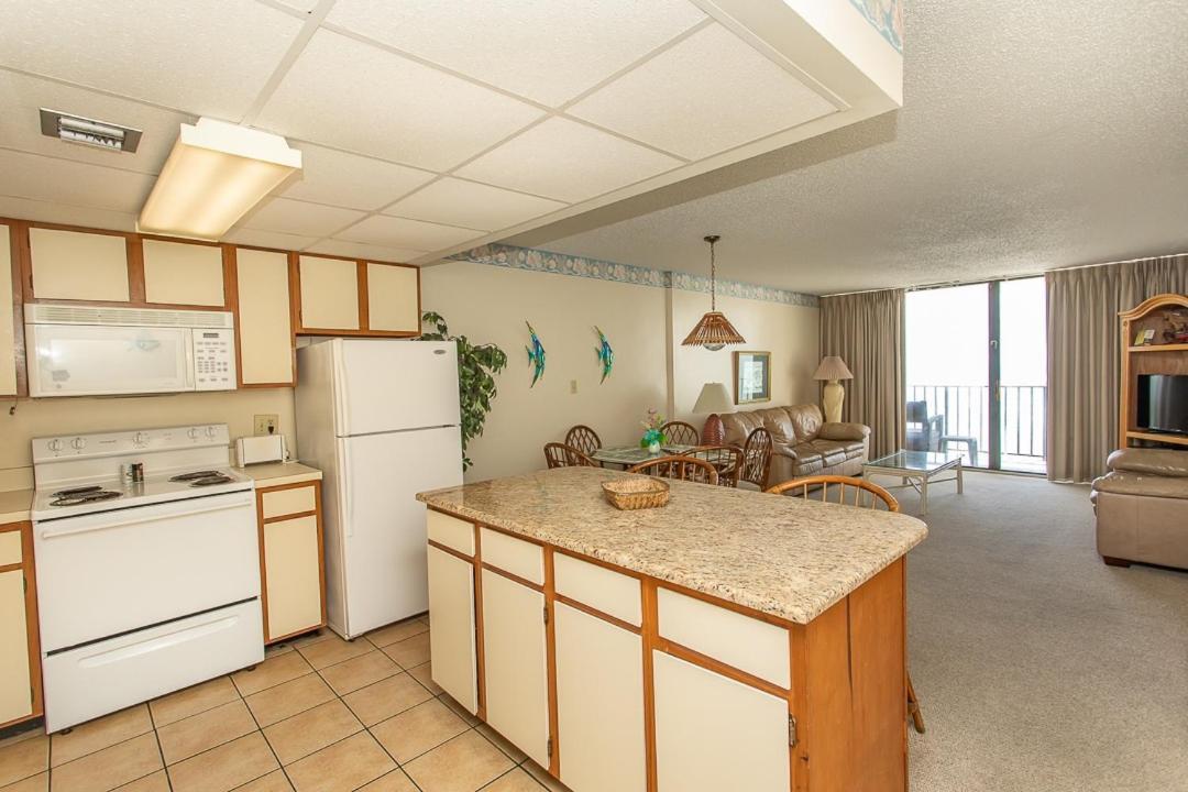 Royal Garden 1007 Apartment