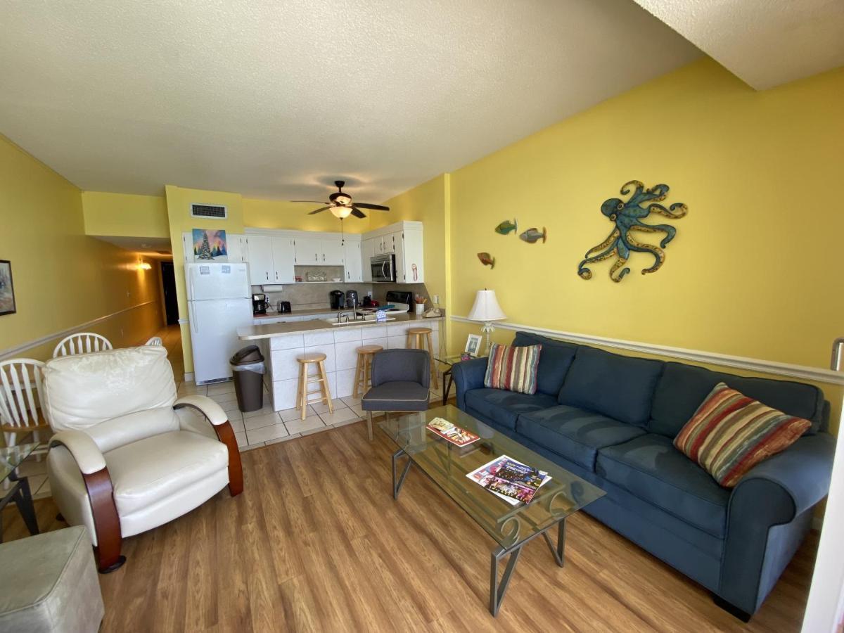 Royal Garden 1507 Apartment