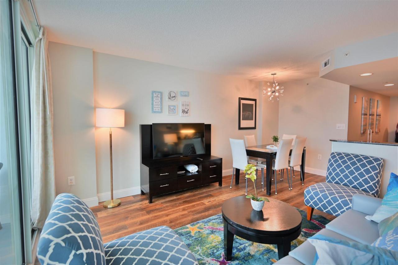 Luxury 2 Beds 2 Bath Ocean Front Aparthotel