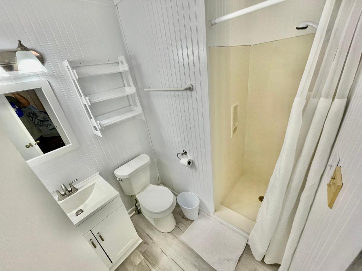 Lovely 2 Bedroom With Ocean View 304- 3rd Floor No Elevator