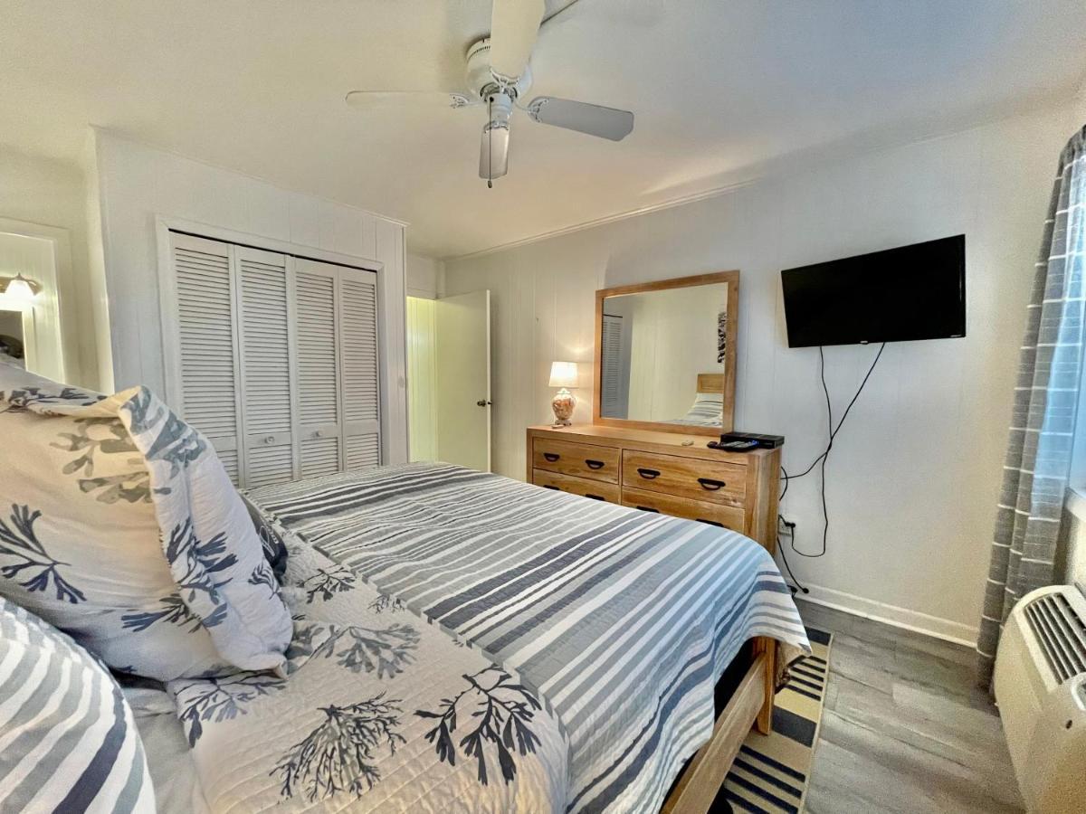 Lovely 2 Bedroom With Ocean View 304- 3rd Floor No Elevator * Myrtle Beach