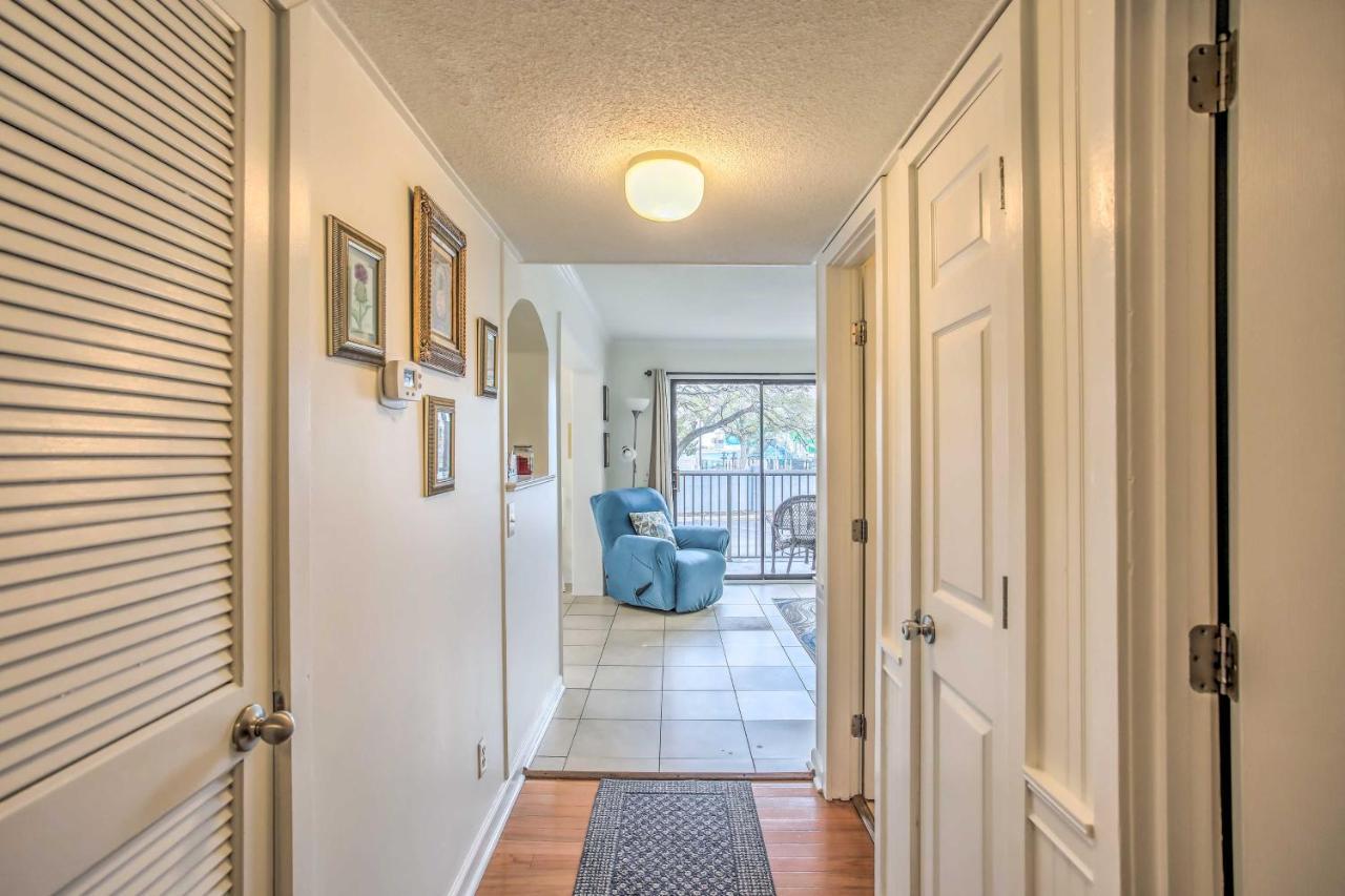Cozy Myrtle Escape With Amenities!