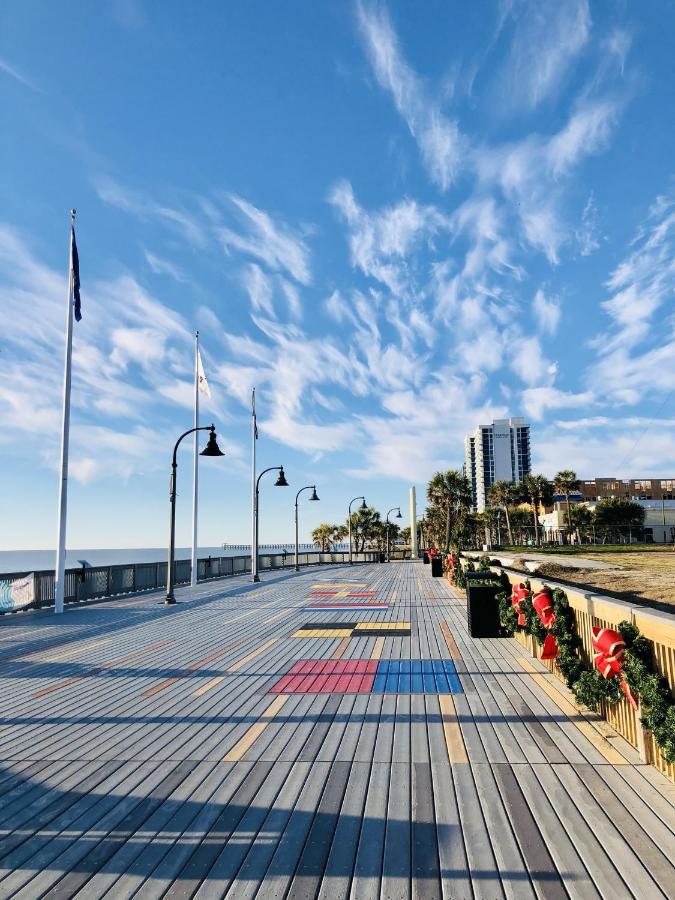Aparthotel Luxury 2 Beds 2 Bath Ocean Front Myrtle Beach