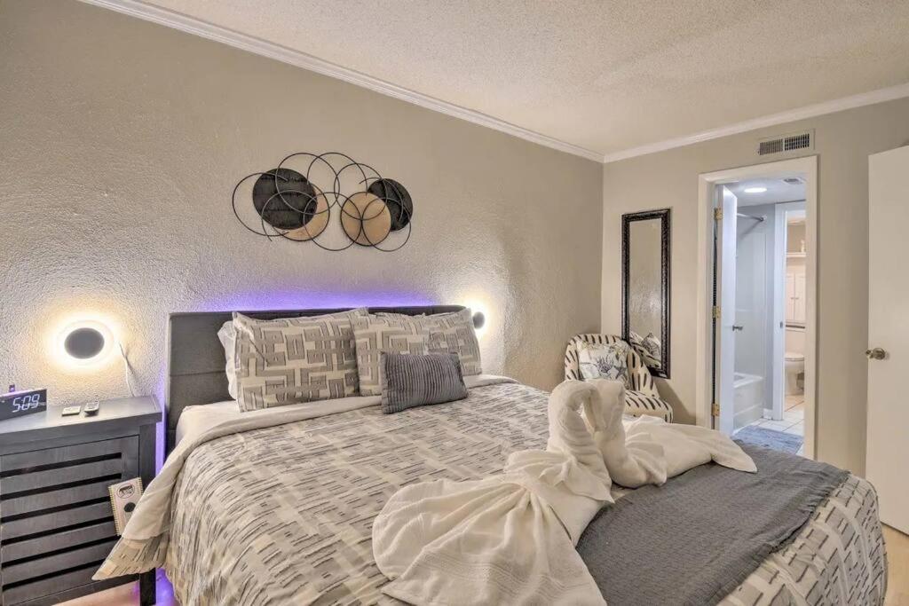 Apartment Coastal Escape Penthouse With Ocean Views *