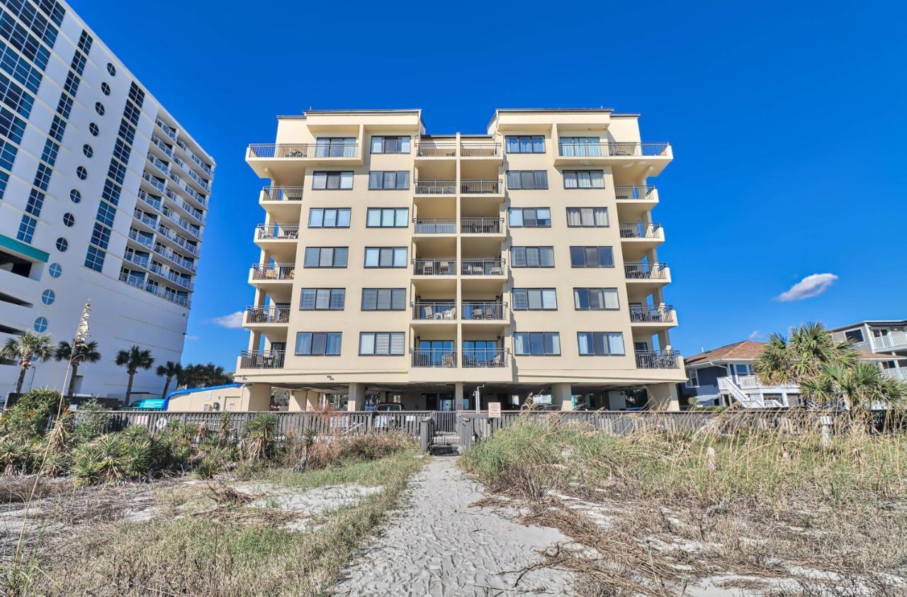 Direct Ocean Front 3br/2ba Dog Friendly Apartment *