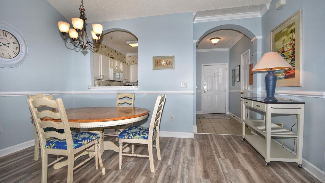 Apartment 1933 Ironwood *