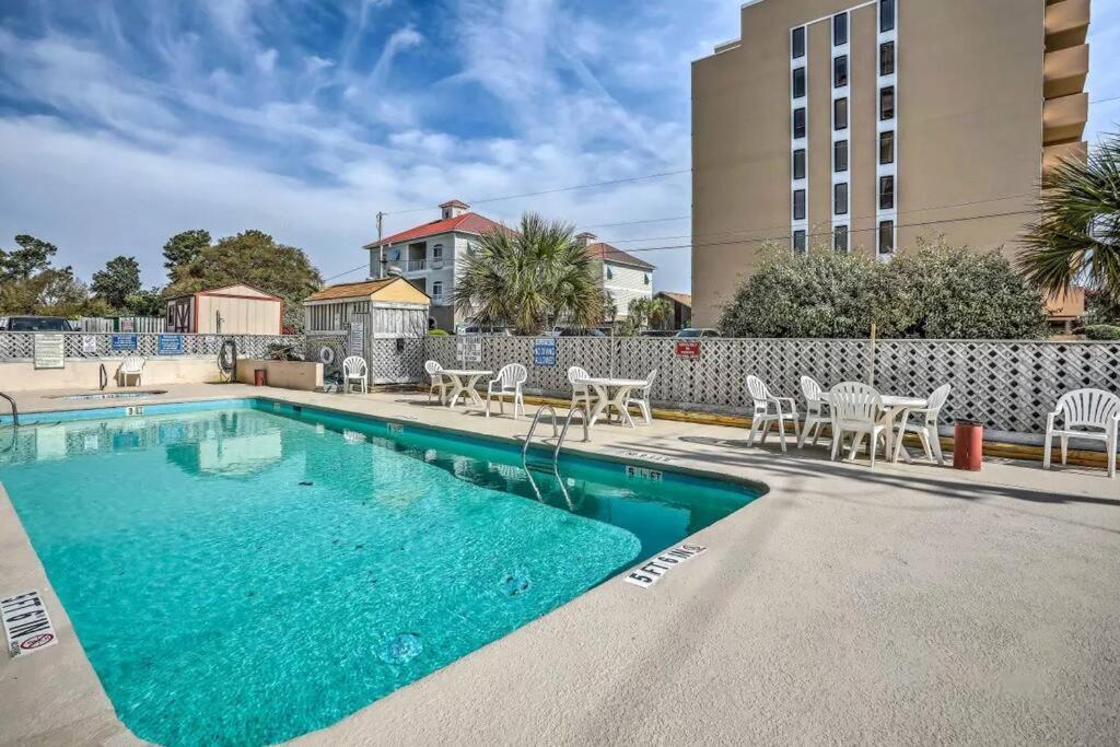 Coastal Escape Penthouse With Ocean Views Apartment *