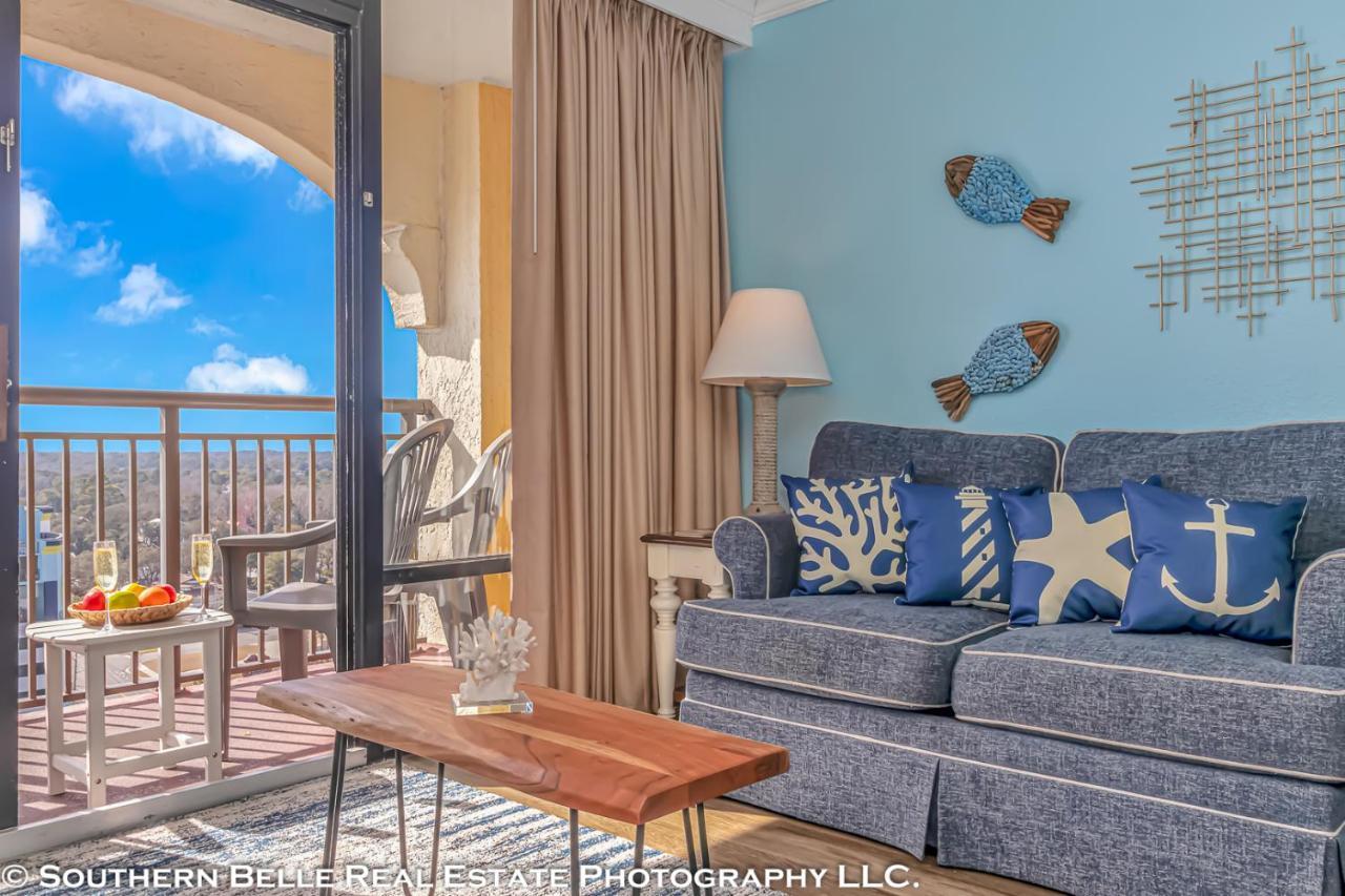 Ocean View Double With Beautiful Decor And Accents Caravelle 1504 Sleeps 6 Guests Holiday home *