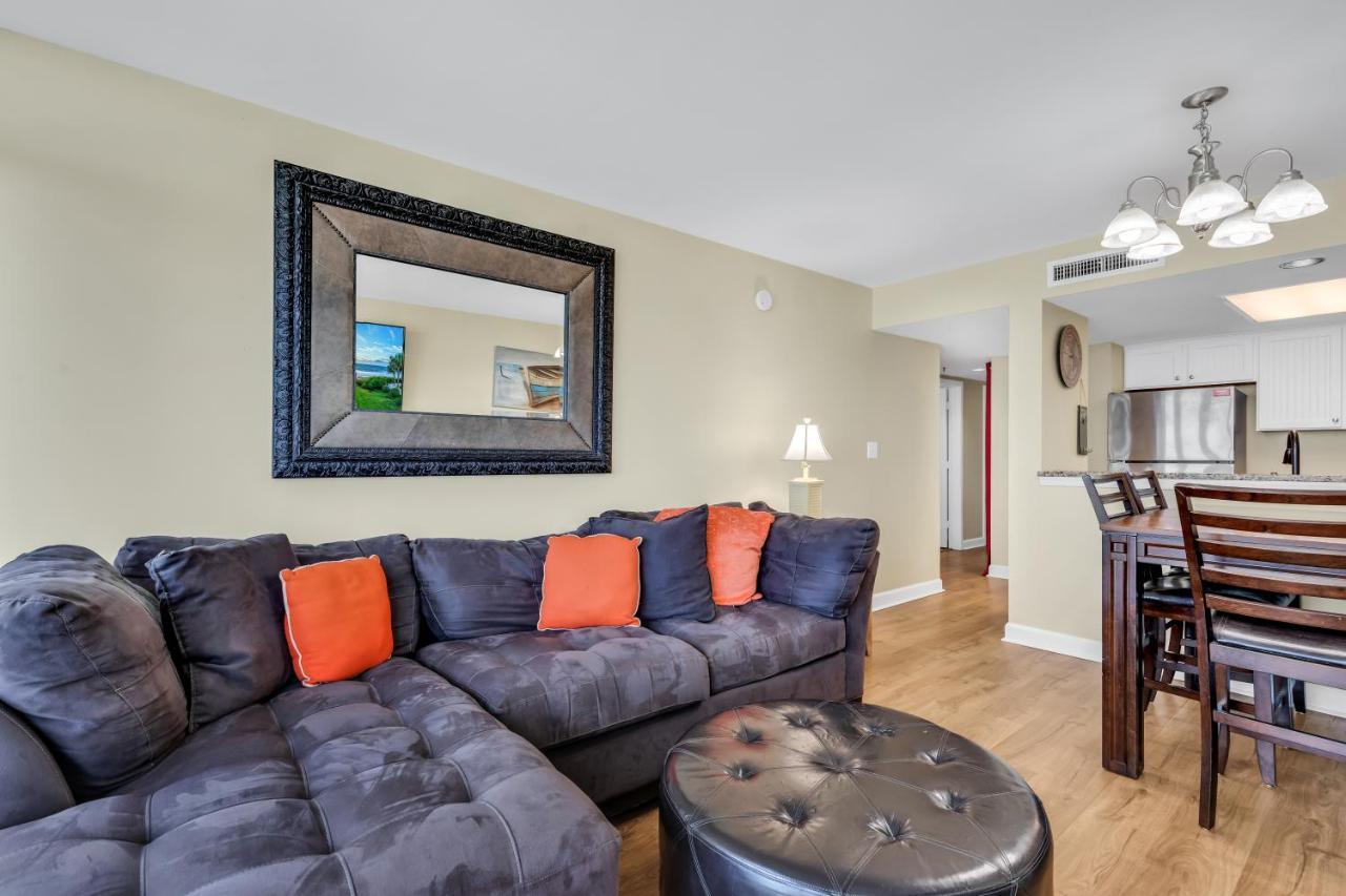 Apartment Hosteeva 2-br Oceanfront Views W Pool Atlantica Towers *