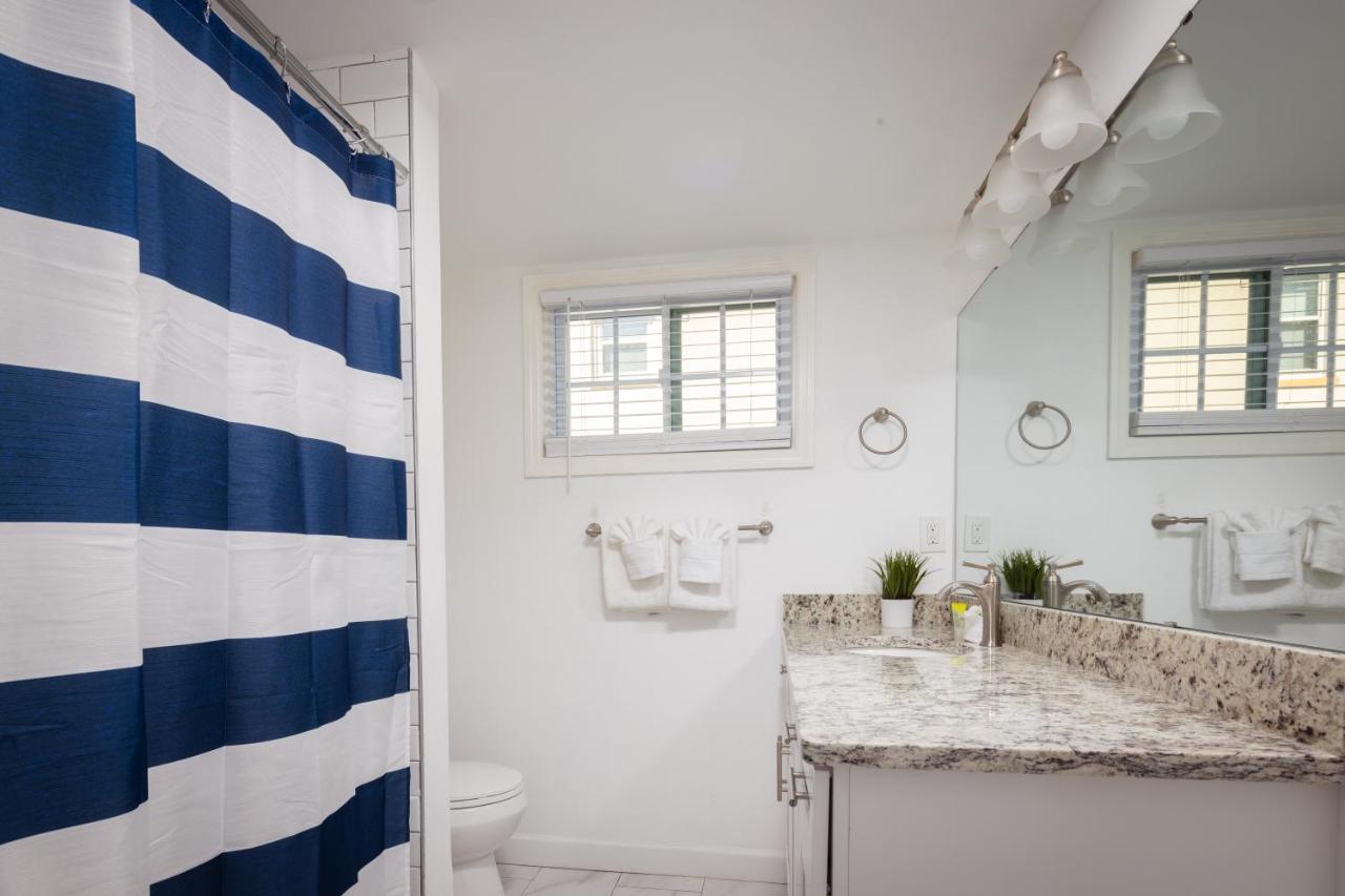 Ocean Stroll Apartment