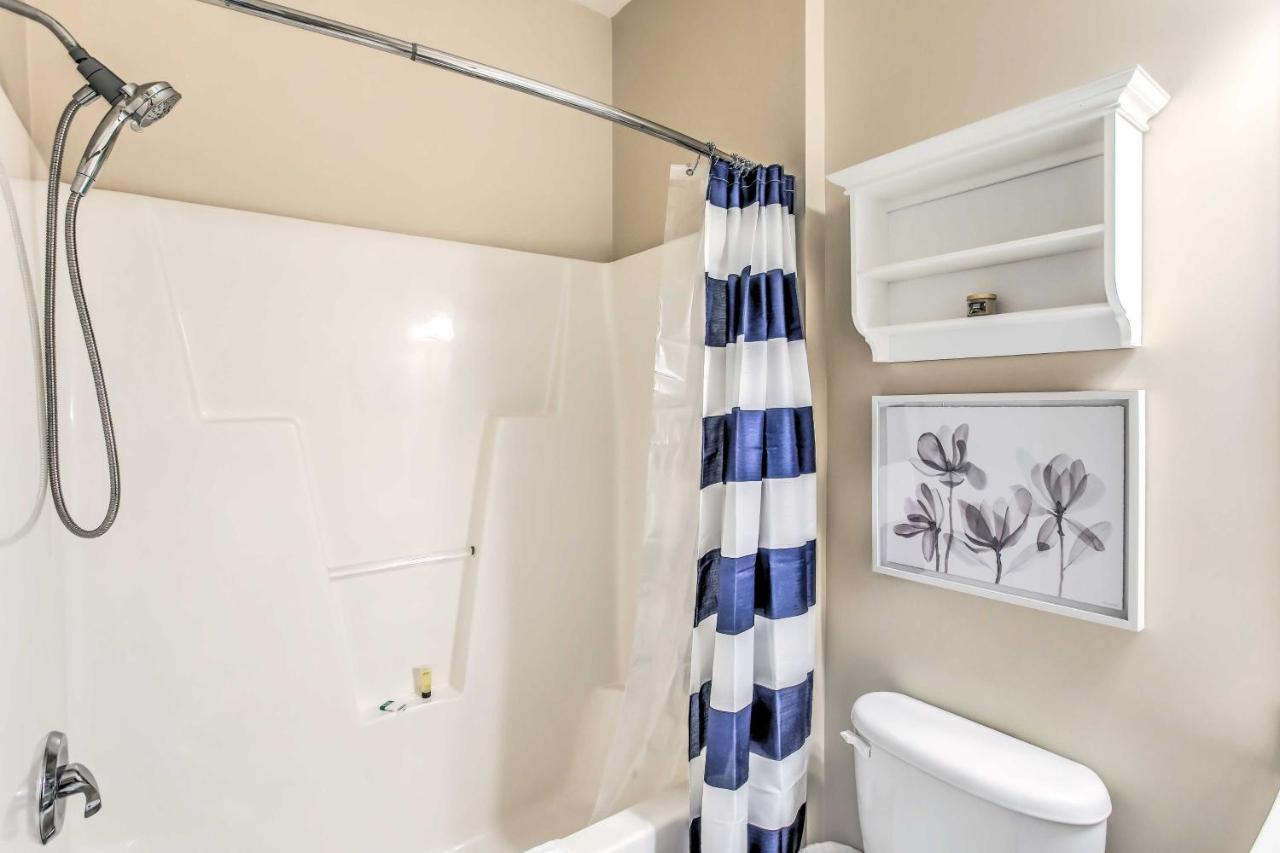 Apartment Barefoot Pool, Beach, And Golf!