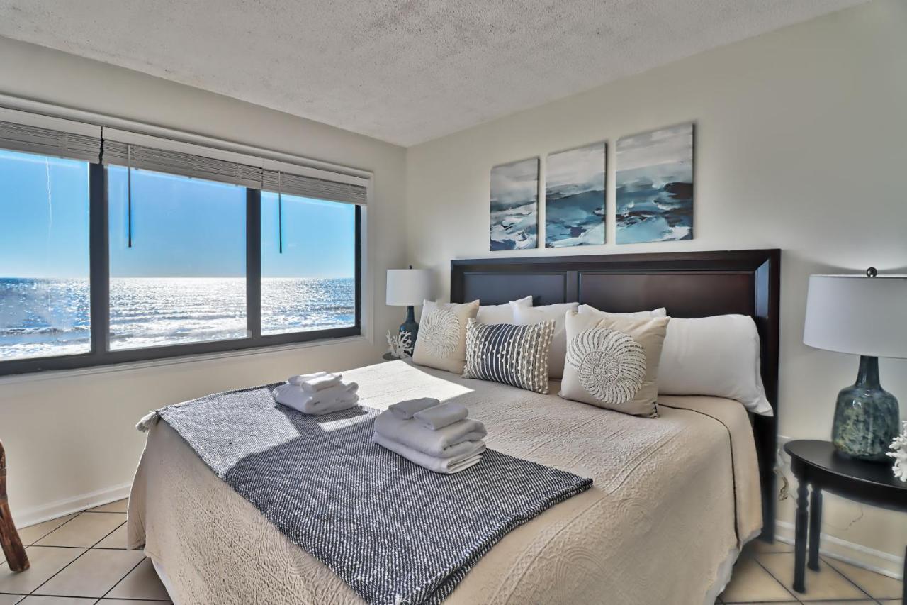Direct Ocean Front 3br/2ba Dog Friendly Apartment Myrtle Beach
