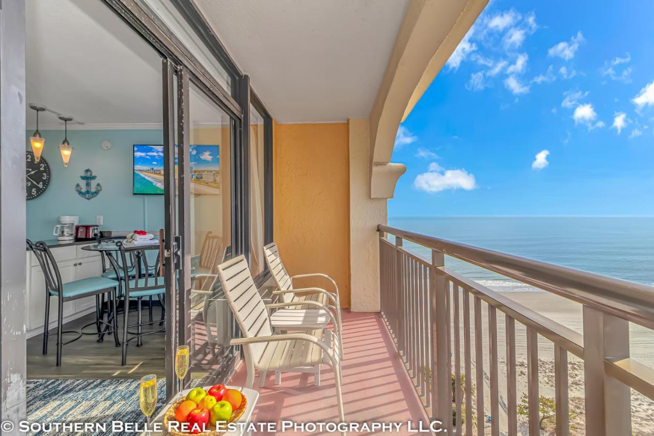 Ocean View Double With Beautiful Decor And Accents Caravelle 1504 Sleeps 6 Guests Holiday home