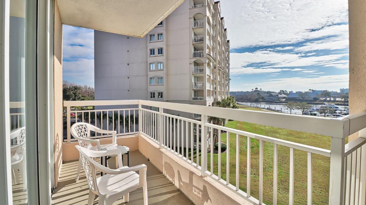 401 North Tower Apartment