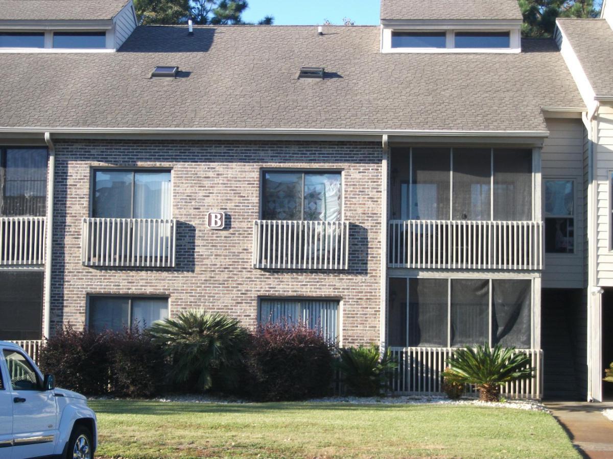 Villa Unique 2 Bedroom / 2 Bath In Myrtle *