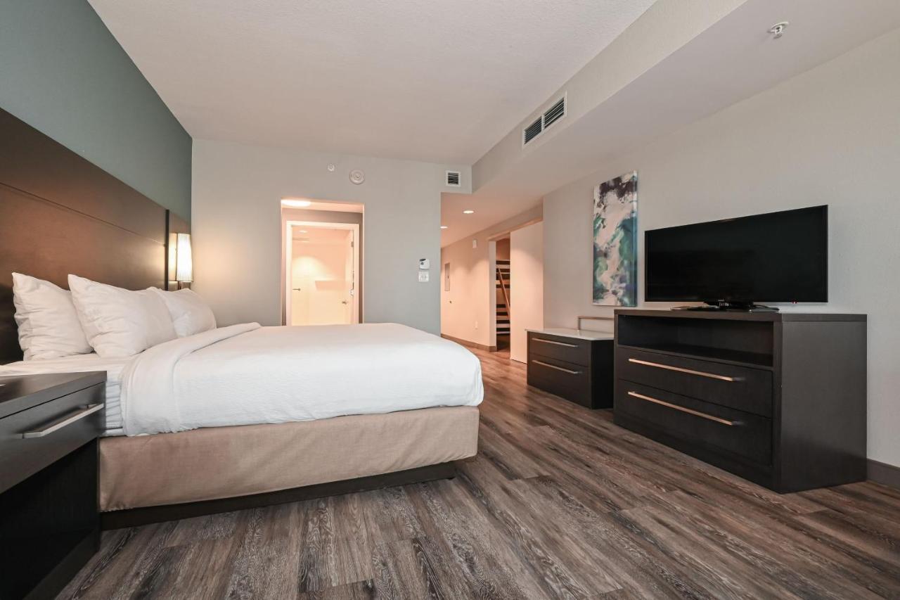 Hotel By Marriott Myrtle Oceanfront