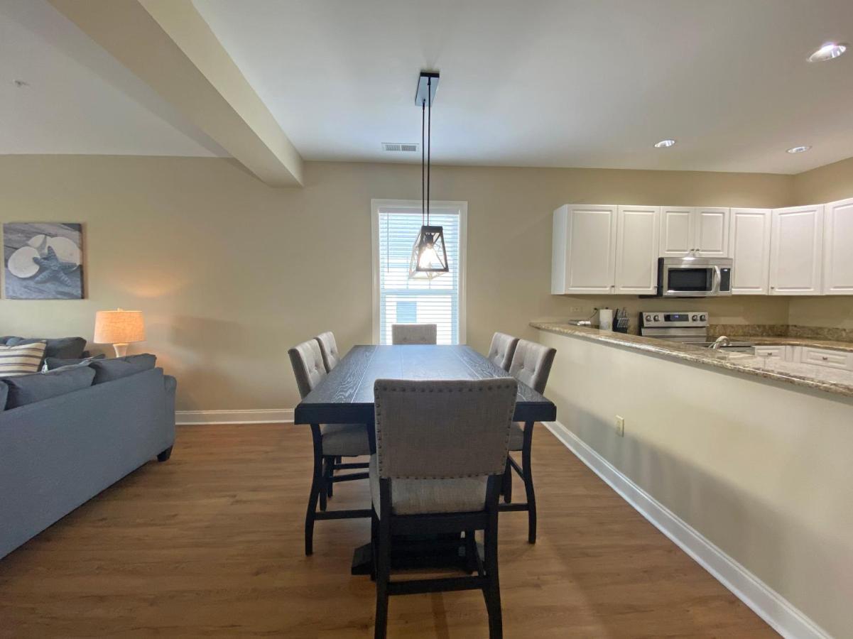 Apartment World Tour 306 Bayhill By Palmetto Vacation *