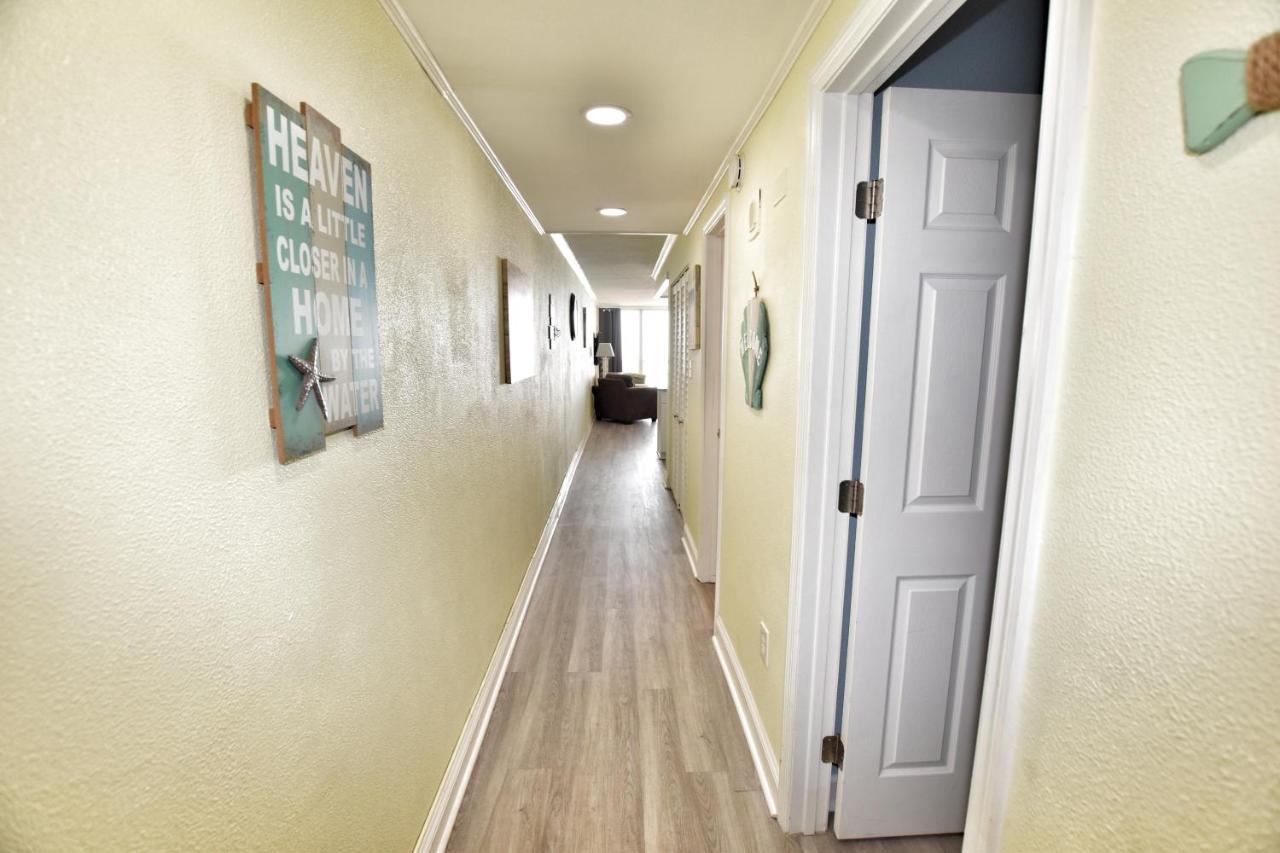 0906 Waters Edge Apartment *