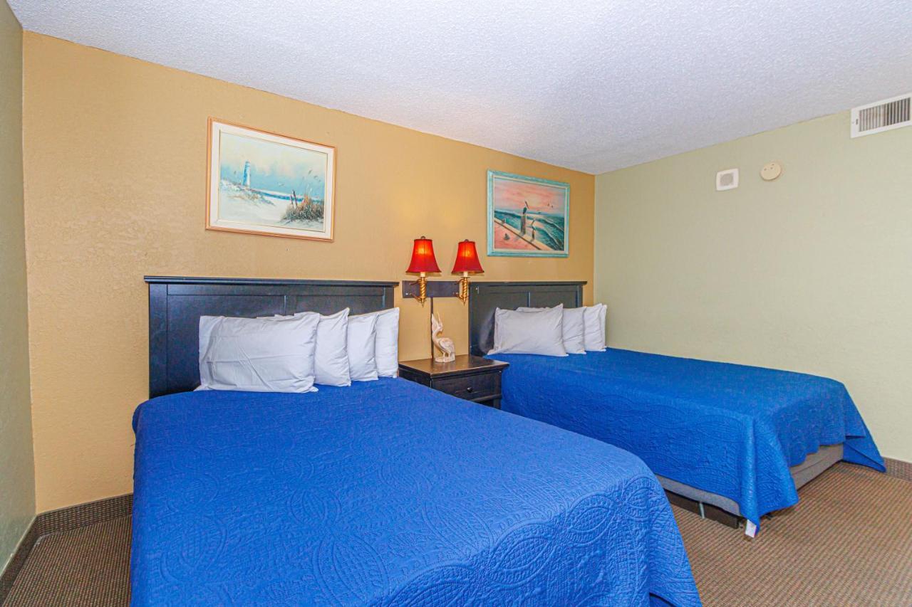 Apartment Oceanfront 1 Bedroom Dunes 2626 Sleeps 6