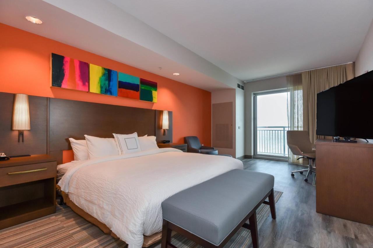 By Marriott Myrtle Oceanfront Myrtle Beach