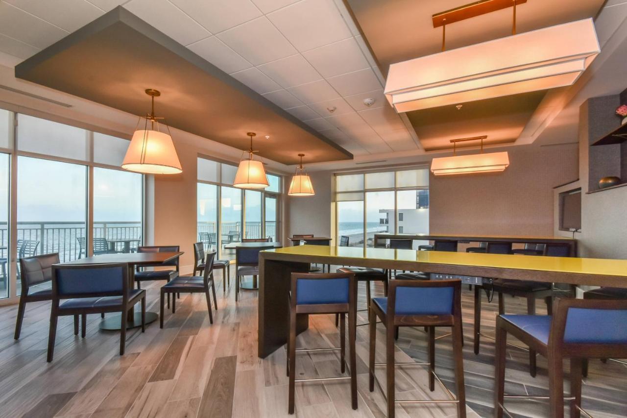 Hotel By Marriott Myrtle Oceanfront