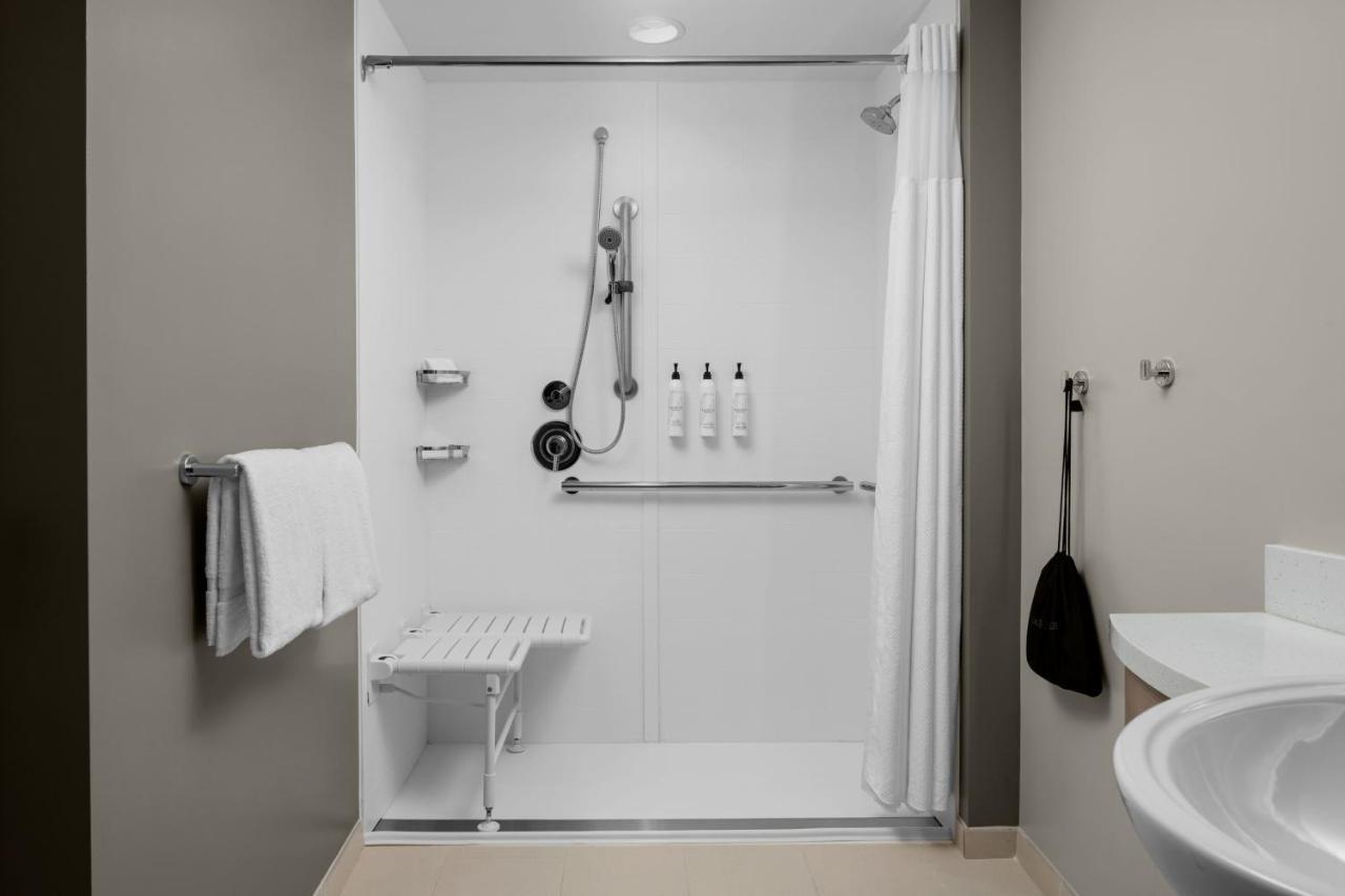 Springhill By Marriott Myrtle Oceanfront 3*