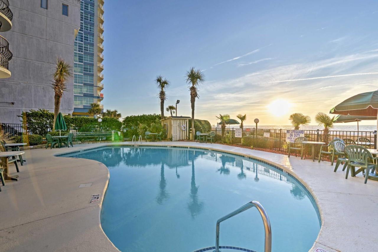 Cozy Myrtle With Community Pool!