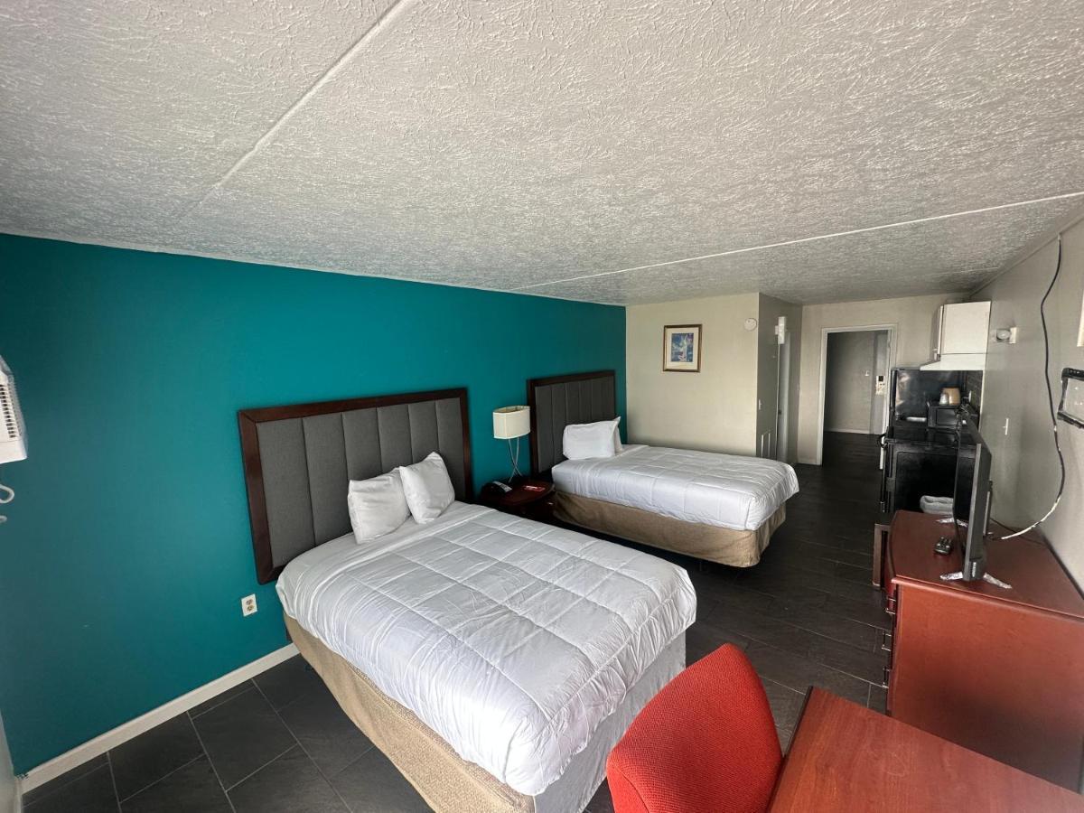 Hotel Southern Breeze Ocean Front 3*