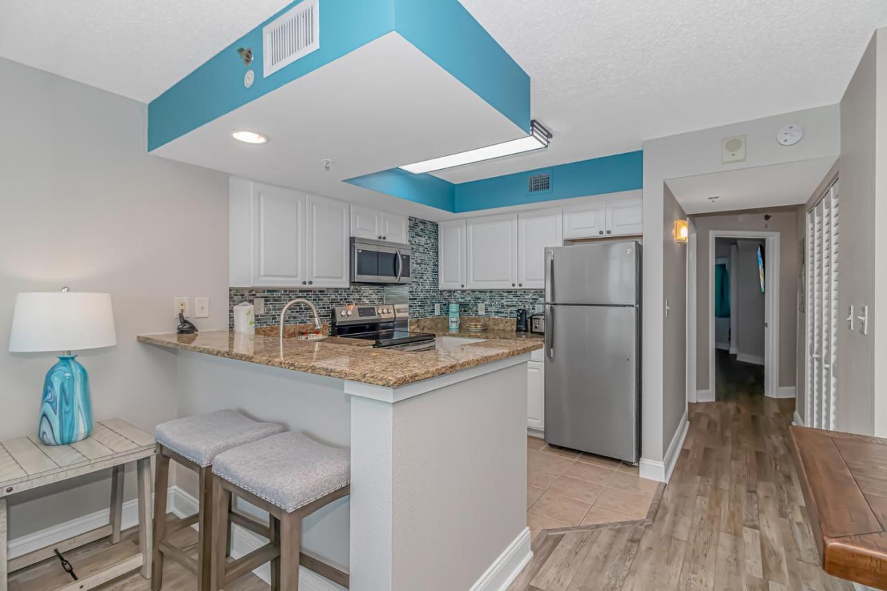 Stunning Led Fireplaces! Newly Renovated Oceanfront With Incredible Views! Carolinian 931 *