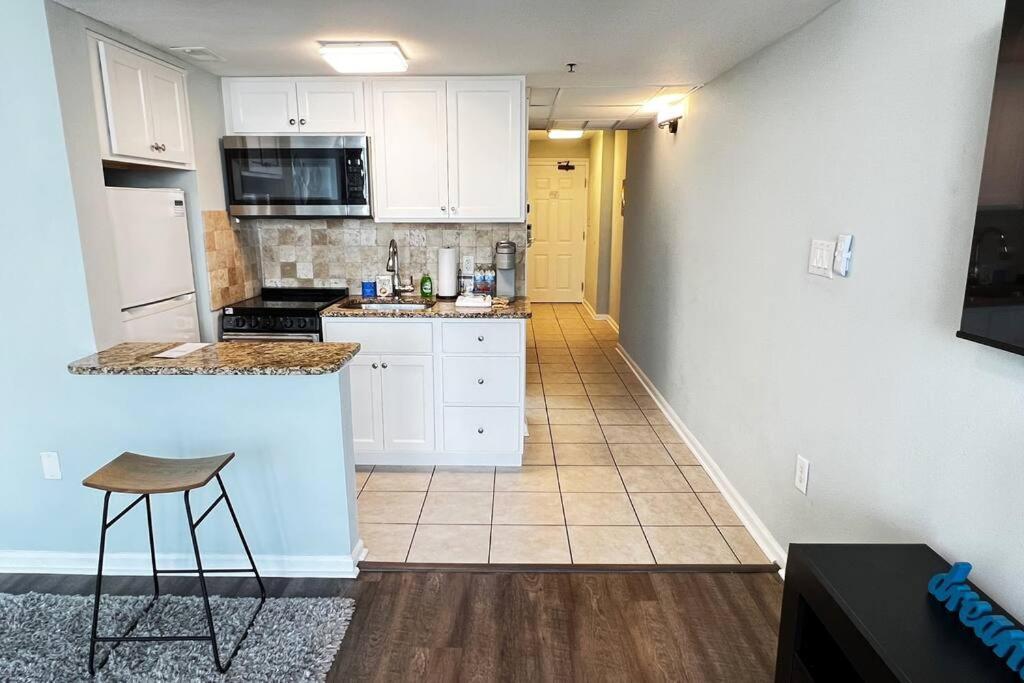 Apartment Ocean View On The Beach!