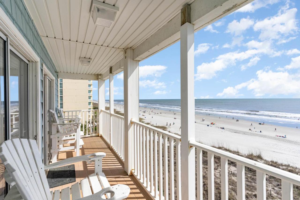 Spacious Penthouse Ocean Front 7 Bedroom - Ambassador Unit 401 Holiday home *