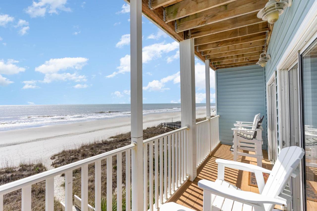 Spacious Penthouse Ocean Front 7 Bedroom - Ambassador Unit 401 Holiday home *