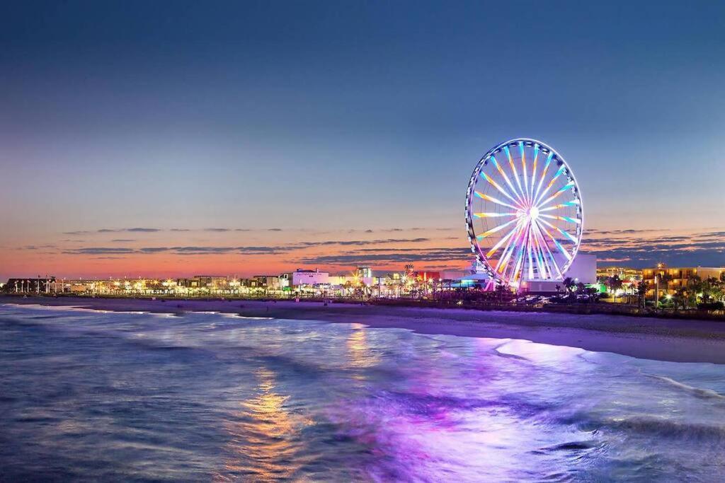 Ocean View On The Beach! Myrtle Beach