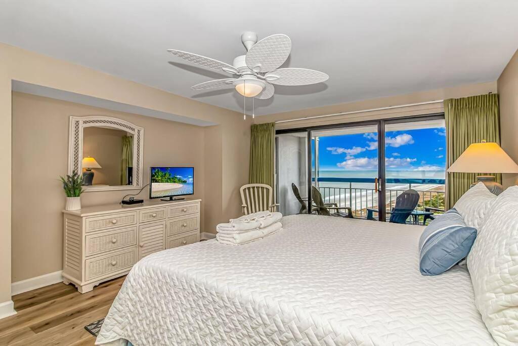 Sea Gem Retreat - Forest Dunes Oceanfront