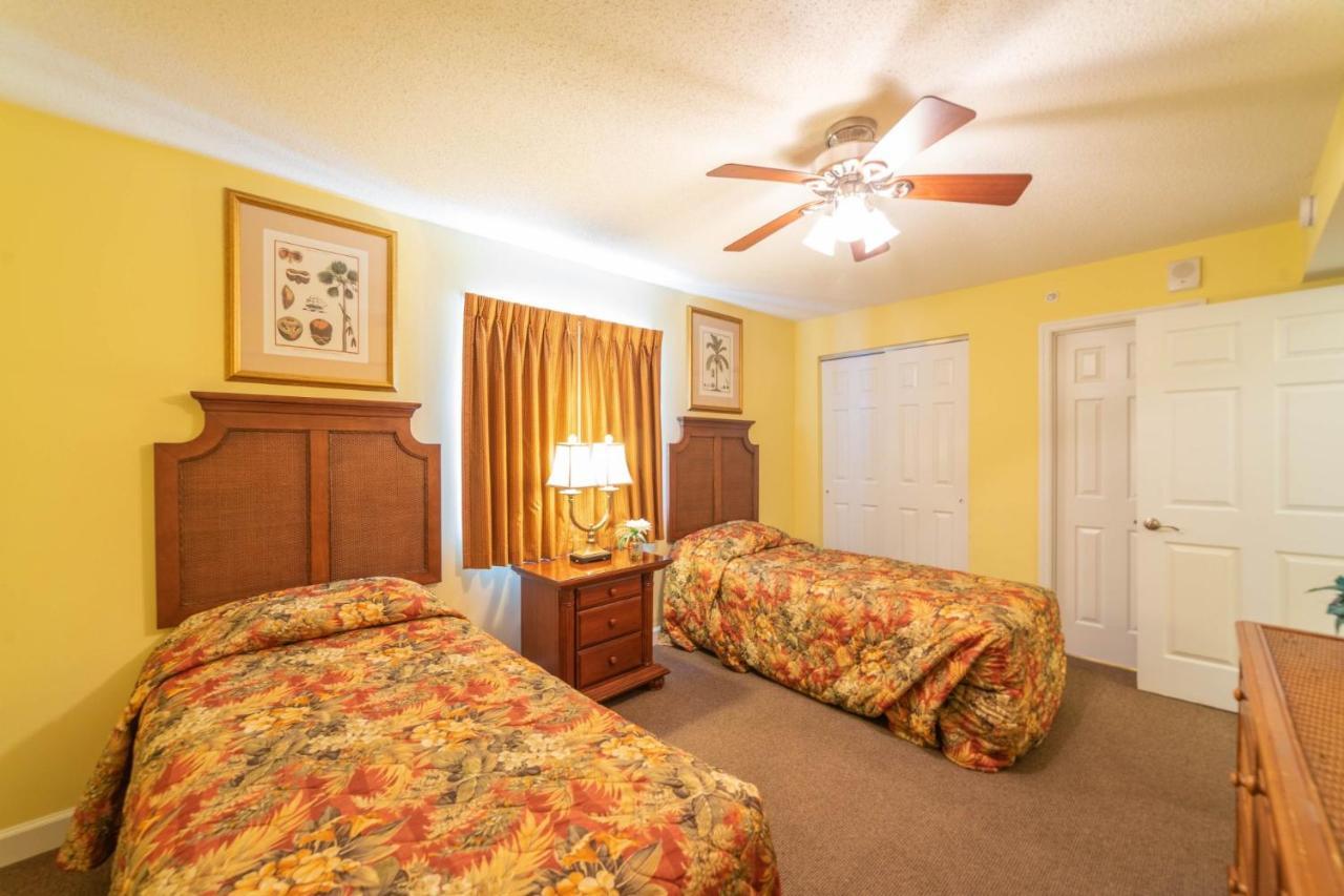 Malibu Pointe Club 606 - Across The Street From The Ocean! Sleeps 12 Guests!