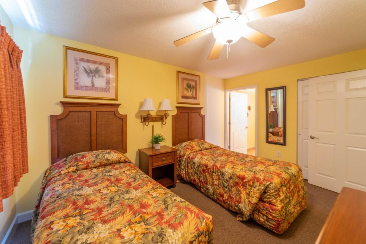 Malibu Pointe Club 606 - Across The Street From The Ocean! Sleeps 12 Guests! Holiday home *