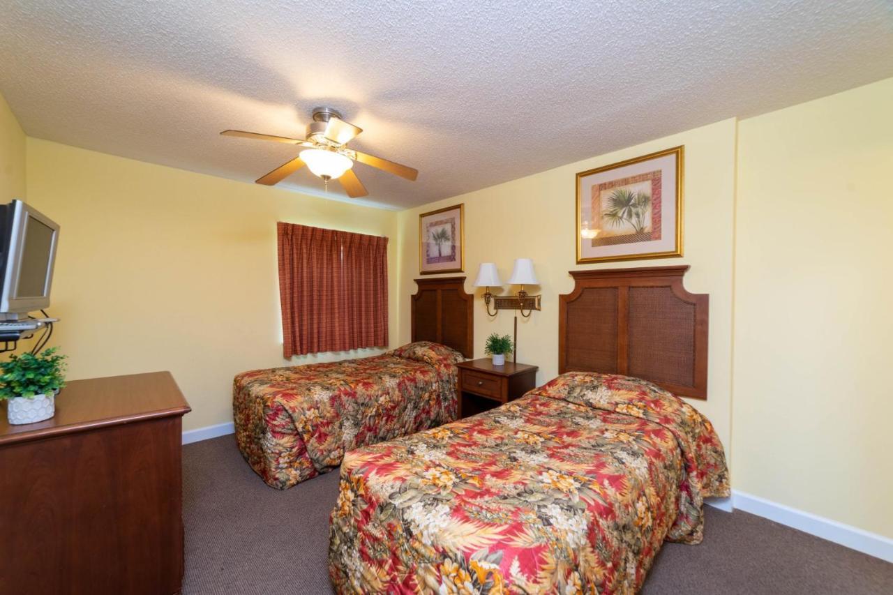 Malibu Pointe Club 606 - Across The Street From The Ocean! Sleeps 12 Guests! Myrtle Beach