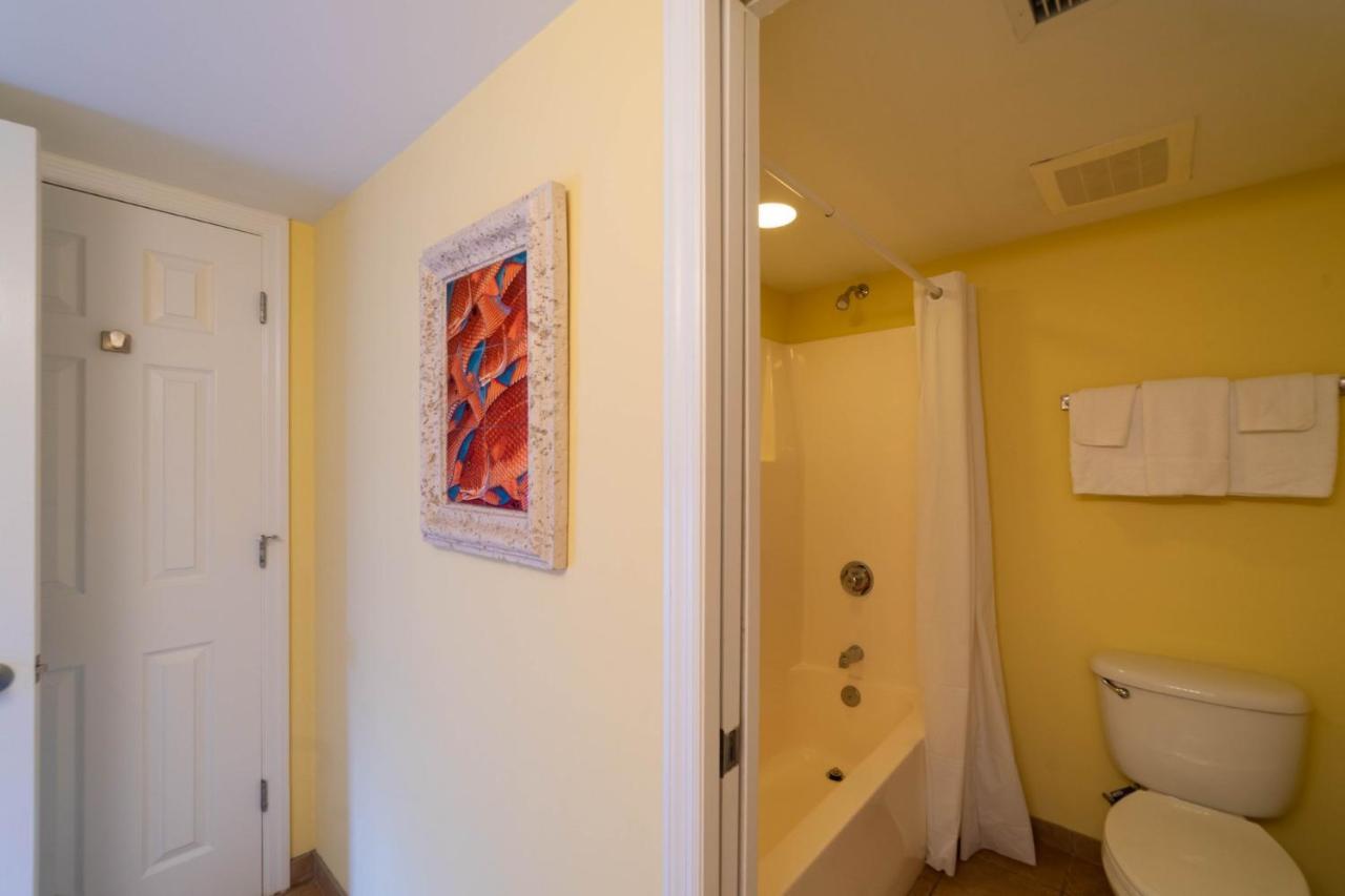 Malibu Pointe Club 606 - Across The Street From The Ocean! Sleeps 12 Guests! Myrtle Beach
