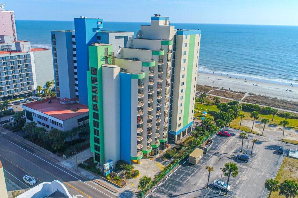 Apartment Ocean View On The Beach!