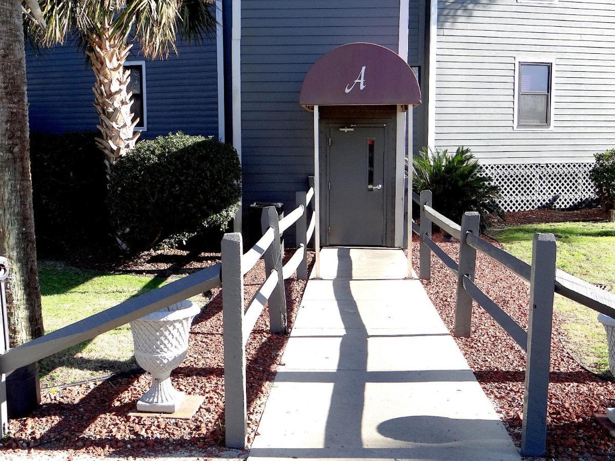 Sandpiper Cottage- A251 Myrtle Holiday home