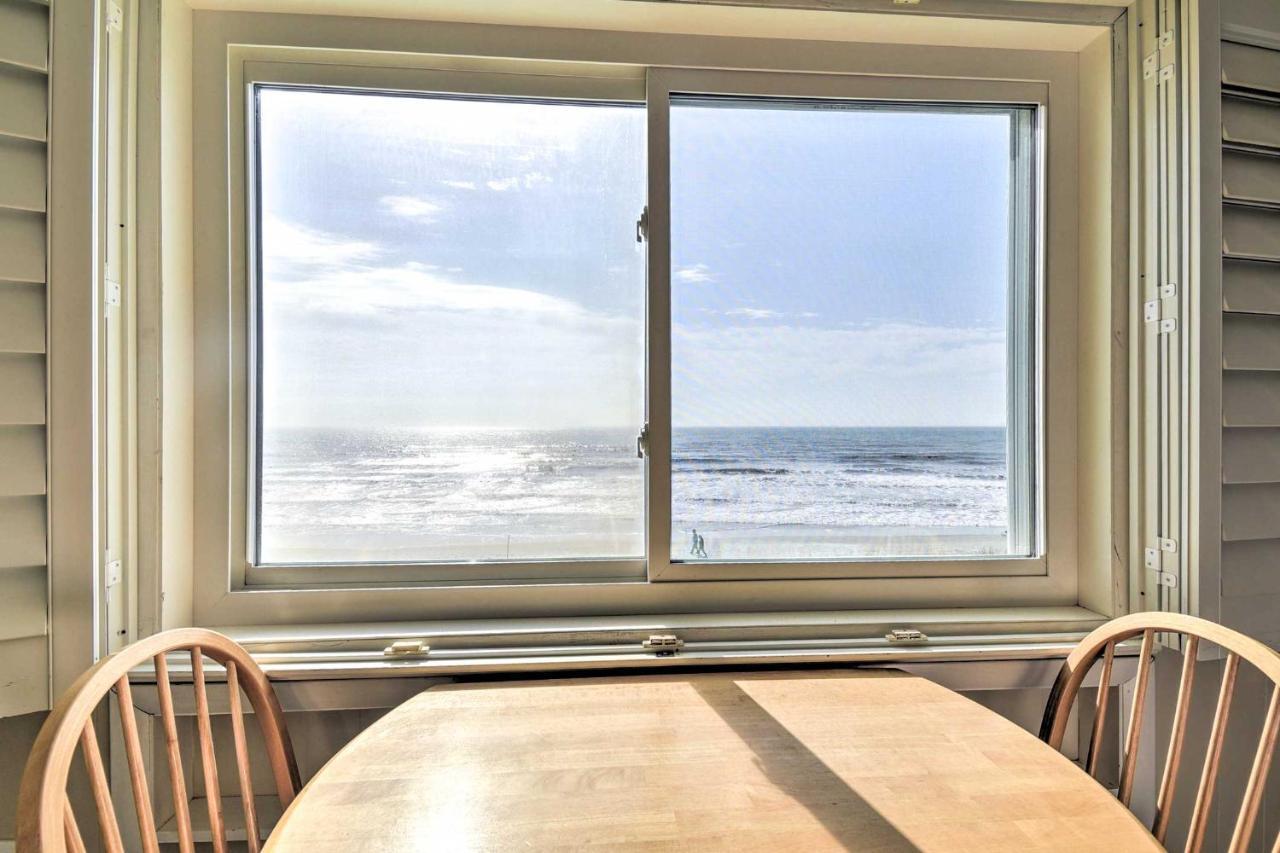 Sun-dappled With Balcony And Secluded Beach! Apartment *