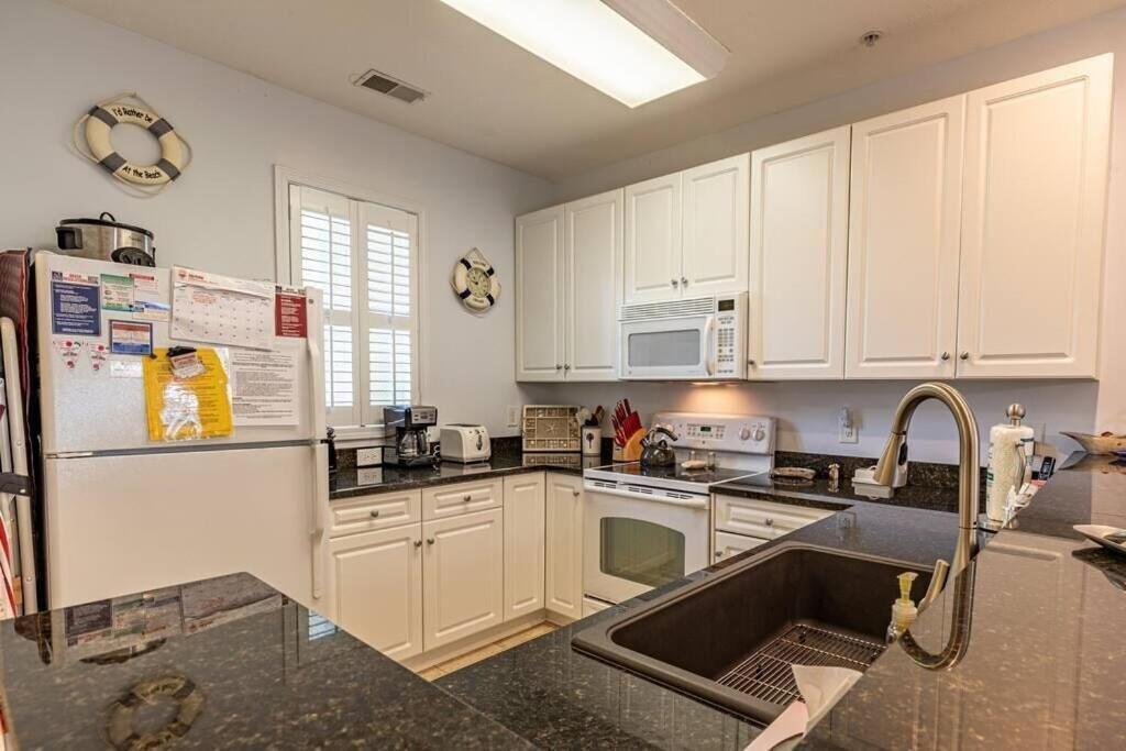 Ocean Keyes #1722:pool, Beach, Golf Courses, Grills, & Wifi!