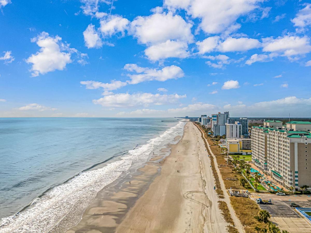 Stunning Ocean View 2 Bedroom Condo- Nicely Updated & Sleeps 6! Palace Unit 408 Holiday home *