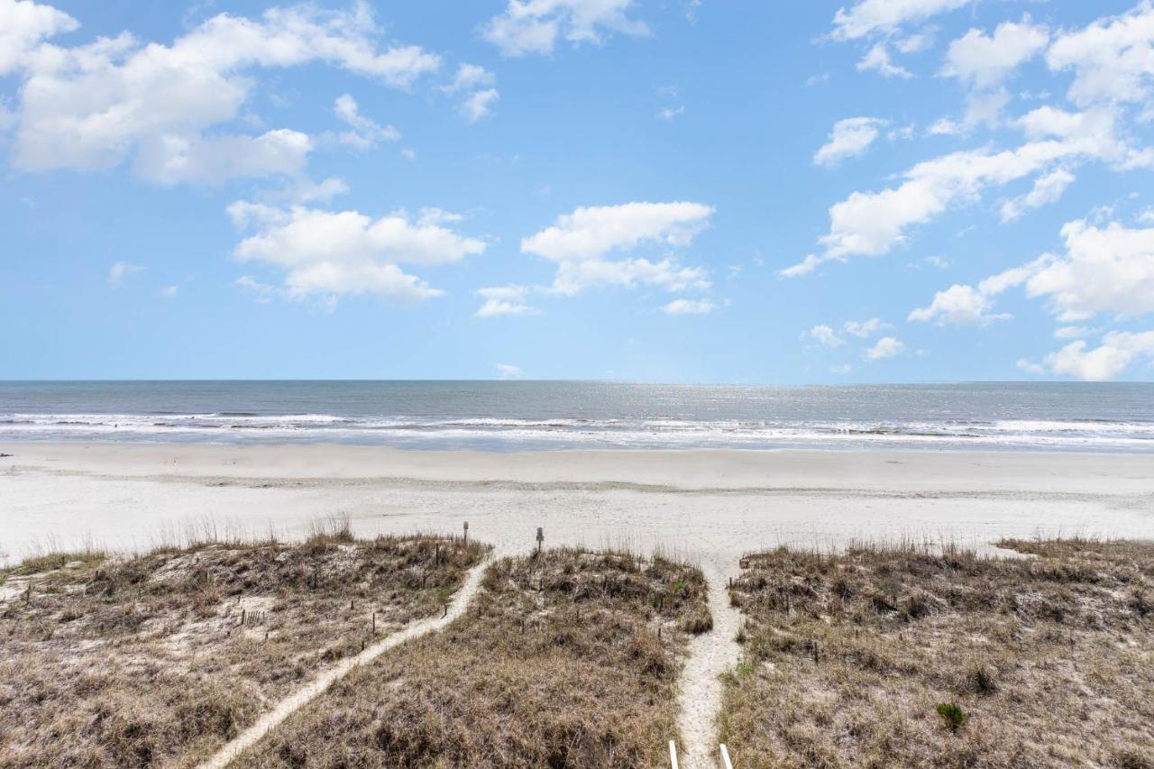 Spacious Penthouse Ocean Front 7 Bedroom - Ambassador Unit 401 Holiday home Myrtle Beach
