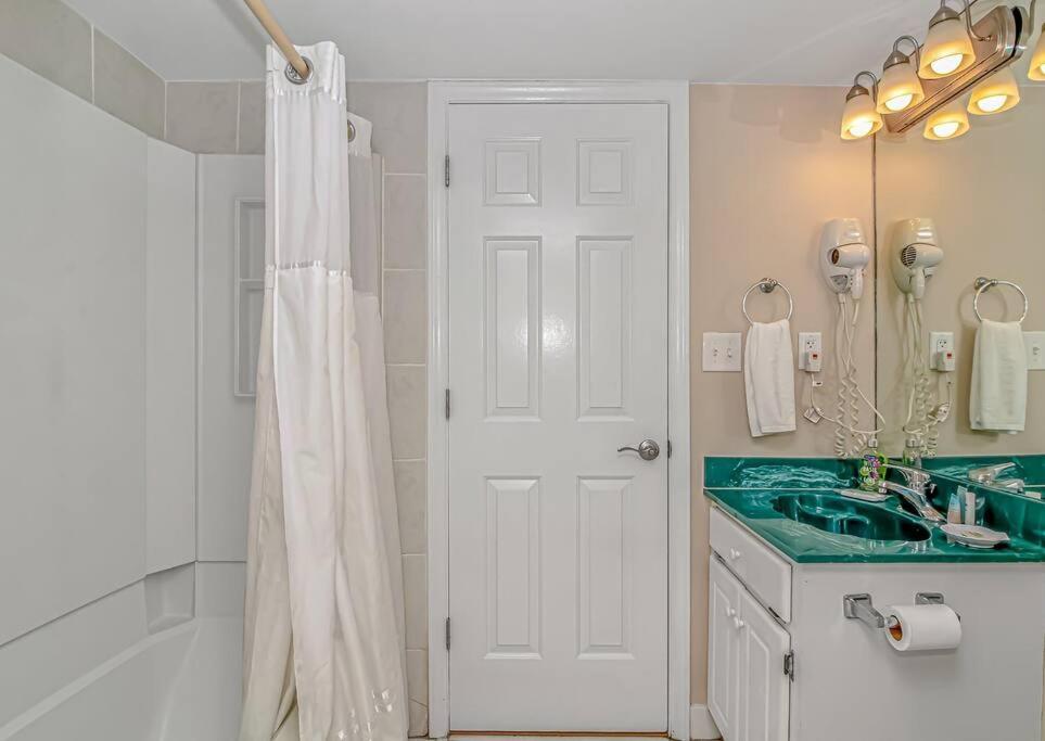 Sea Gem Retreat - Forest Dunes Oceanfront Holiday home