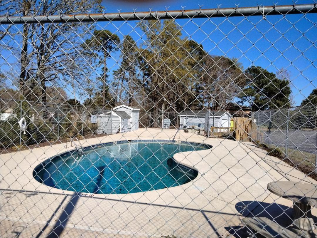 Unique 2 Bedroom / 2 Bath In Myrtle Villa *