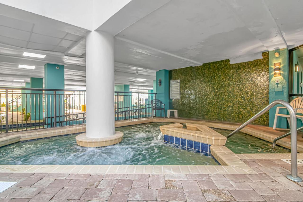Ocean View Queen Landmark 1125 * Myrtle Beach