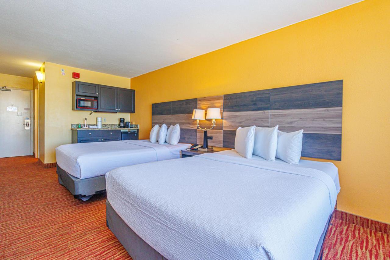 Apartment Ocean View Queen Landmark 1125 Myrtle Beach